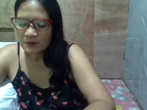 PinayZaira online show from 05/06/26, 12:10
