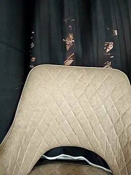 Cute Anushka97 online show from 04/10/26, 06:23