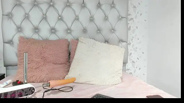 brenda sofia69 online show from 07/28/26, 04:39