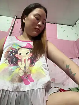 Snapshot of Lina-Naughty chatting on 04/19/26, 05:51 Lina-Naughty online show from 04/19/26, 05:51