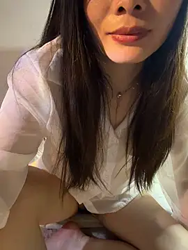 Xiaoyunduo1 online show from 04/28/26, 05:07