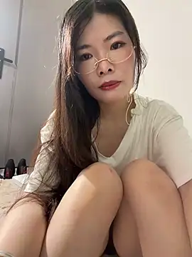 Xiaoyunduo1 online show from 05/24/26, 12:54
