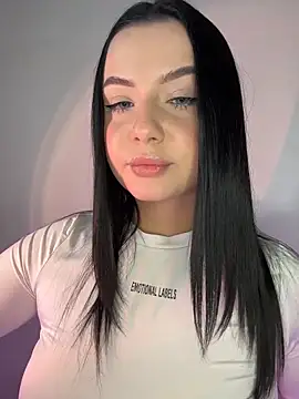 L0LA XO online show from 04/18/26, 02:10