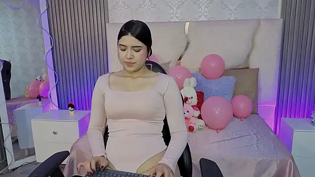 ELA TAY1 online show from 04/18/26, 07:58