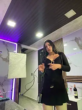 ELA TAY1 online show from 05/06/26, 04:23