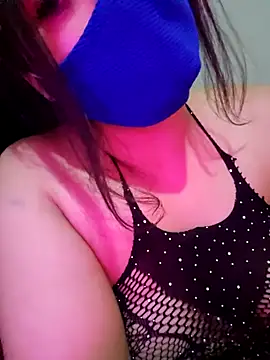 Queen-daloua online show from 04/28/26, 11:54