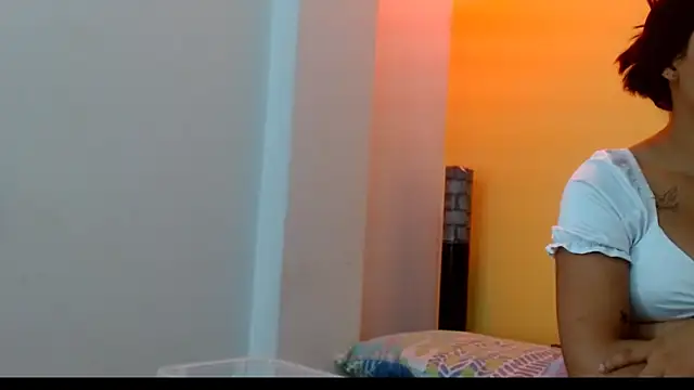 18dulcegatita online show from 04/01/26, 07:44