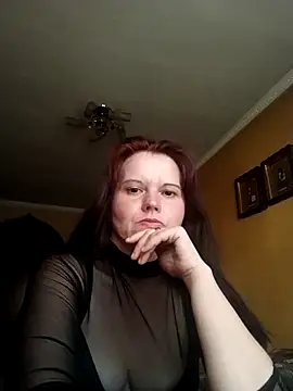 Snapshot of VeronikaLogan chatting on 06/18/26, 09:47 VeronikaLogan online show from 06/18/26, 09:47