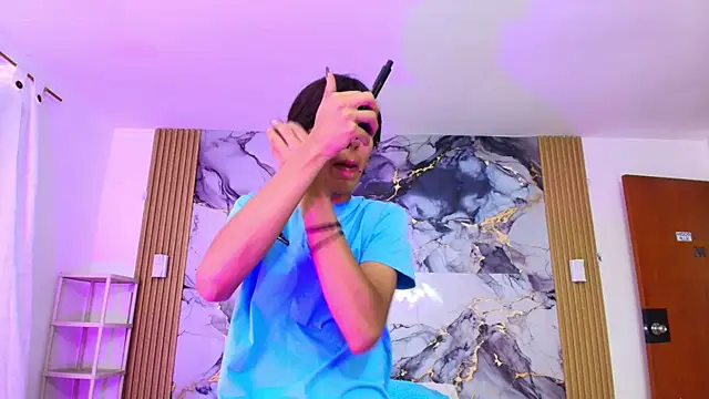 Angel lux444 online show from 04/01/26, 02:36