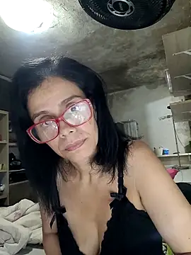 Snapshot of Cristotoza chatting on 04/27/26, 06:50 Cristotoza online show from 04/27/26, 06:50