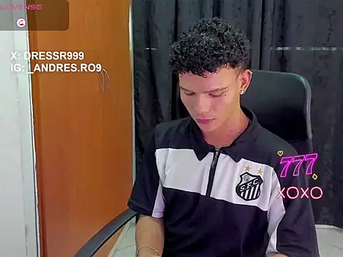 sebascuterouss online show from 04/30/26, 08:57