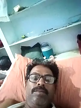 DKD-DARLING online show from 03/31/26, 10:21