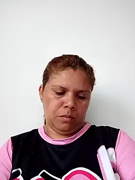 Zafiro MD online show from 05/20/26, 01:06