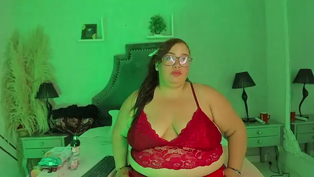 Snapshot of AbbyRogers1 chatting on 05/12/26, 03:47 AbbyRogers1 online show from 05/12/26, 03:47