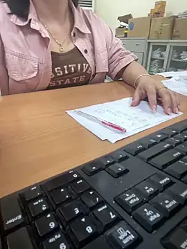 -LyLy24 online show from 04/02/26, 03:48