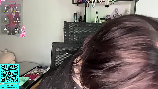 MadalynNosel online show from 07/05/26, 07:04