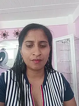 SofiaMendez1  online show from 05/13/26, 02:58