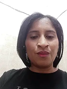 Snapshot of SofiaMendez1_ chatting on 07/06/26, 04:53 SofiaMendez1 online show from 07/06/26, 04:53