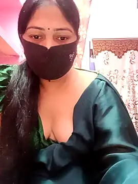 Pinki-girl online show from 04/22/26, 05:10