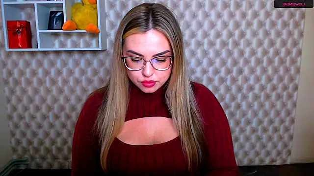 Snapshot of AminaSoul_ chatting on 05/14/26, 12:56 AminaSoul online show from 05/14/26, 12:56