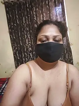 Snapshot of SluttySonam chatting on 05/16/26, 05:48 SluttySonam online show from 05/16/26, 05:48