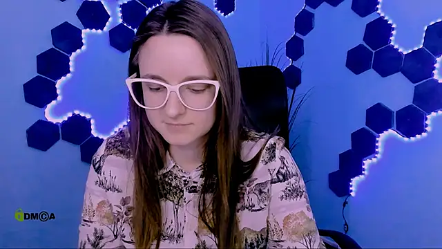 mary is cool online show from 04/06/26, 08:48