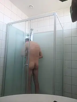 kfghbolt online show from 04/18/26, 12:09