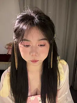 ooooBaby129 online show from 05/07/26, 12:43