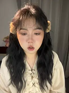 ooooBaby129 online show from 05/18/26, 12:55