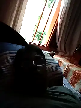 SLShan11 online show from 04/21/26, 05:03