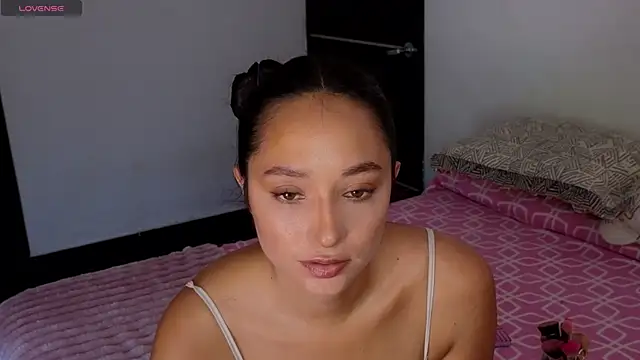 Snapshot of SalomarRivas chatting on 05/28/26, 04:59 SalomarRivas online show from 05/28/26, 04:59