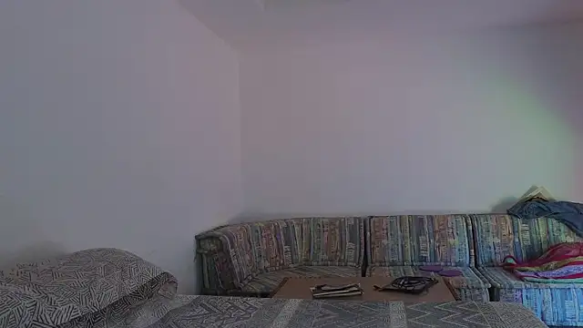 Snapshot of SalomarRivas chatting on 07/30/26, 04:39 SalomarRivas online show from 07/30/26, 04:39