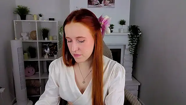 EvaBellea online show from 04/21/26, 12:55