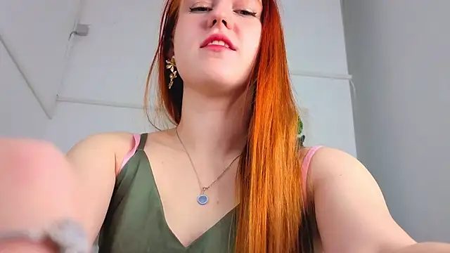 EvaBellea online show from 04/22/26, 01:01