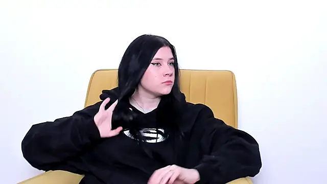 BarbarFinkley online show from 04/02/26, 07:39