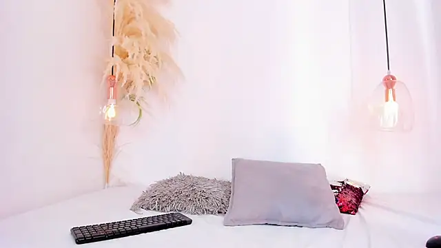 Alexa fox669 online show from 05/19/26, 01:17
