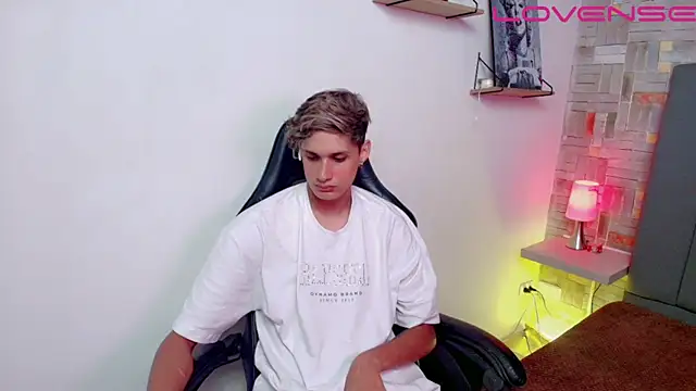 Snapshot of flaquito___ chatting on 04/04/26, 09:12 flaquito online show from 04/04/26, 09:12