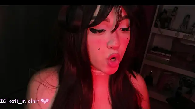 kati-01 online show from 06/06/26, 03:33
