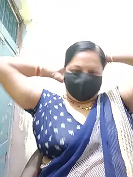 PINKI 024 online show from 05/20/26, 05:35