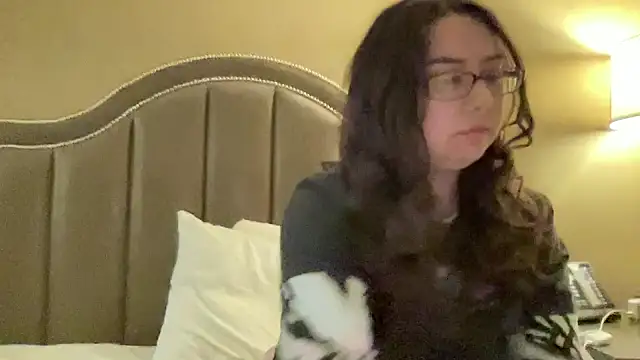 ariaxm00n online show from 05/20/26, 10:16