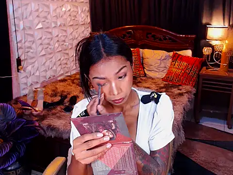 SluttyWhoreAra online show from 04/12/26, 04:23