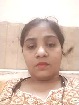 Snapshot of JiyaQueen26 chatting on 04/03/26, 09:02 JiyaQueen26 online show from 04/03/26, 09:02