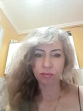 TaynaSecret online show from 04/27/26, 08:18