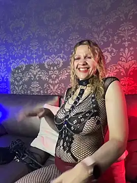 EvangelineLove  online show from 06/19/26, 12:42