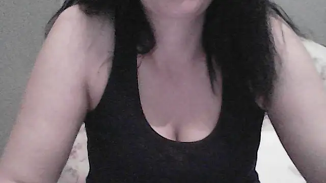 sara 41 online show from 04/16/26, 09:39