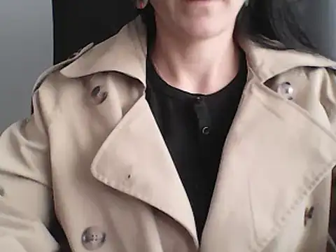 sara 41 online show from 04/17/26, 11:24