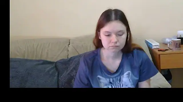 JessicaHolland1 online show from 04/08/26, 06:46