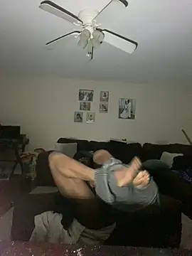 SilkTeviley online show from 04/05/26, 07:05