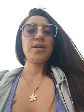 Snapshot of VALERY-94 chatting on 06/27/26, 12:22 VALERY-94 online show from 06/27/26, 12:22