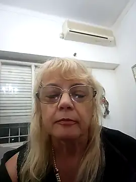 MatureElegantWidow online show from 04/10/26, 10:14